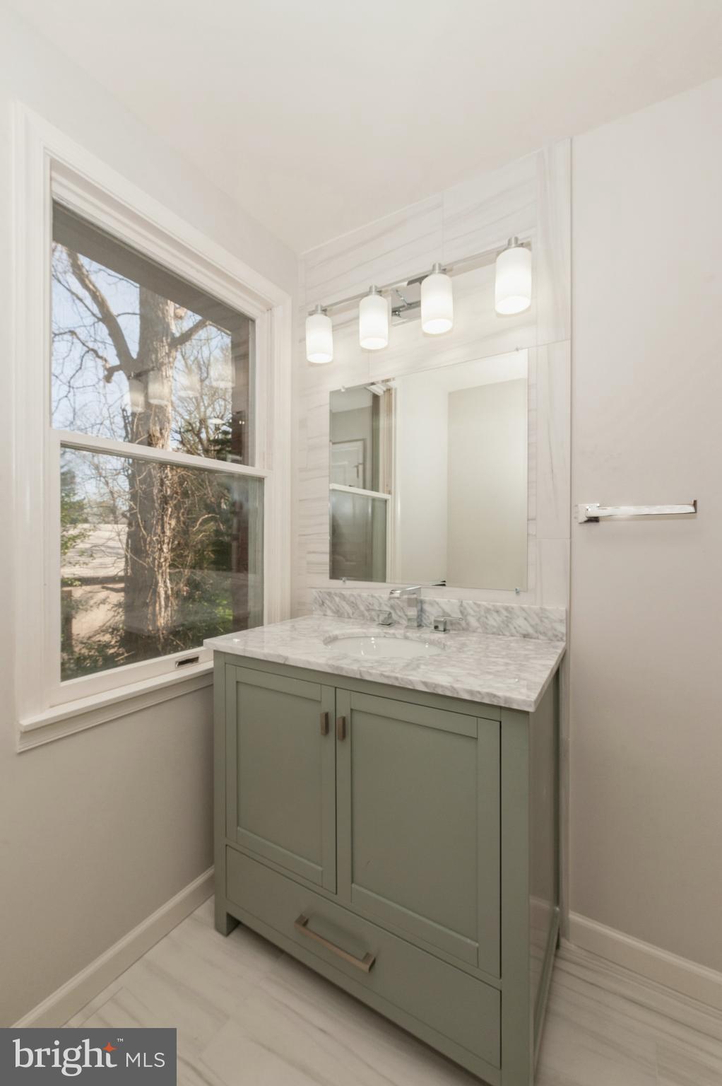 7804 Crossland Road Baltimore, MD 21208 - Photo 33 of 50 Gallery Image 33
