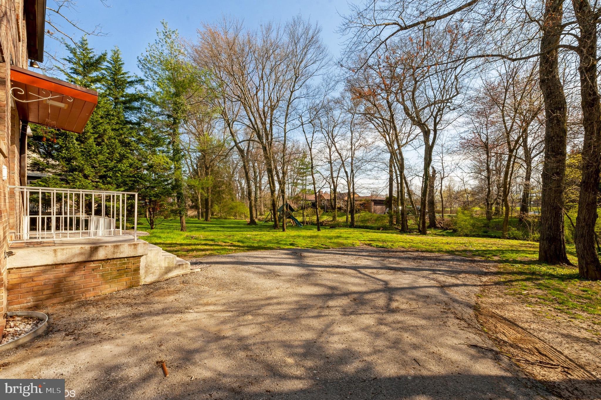 7804 Crossland Road Baltimore, MD 21208 - Photo 46 of 50 Gallery Image 46