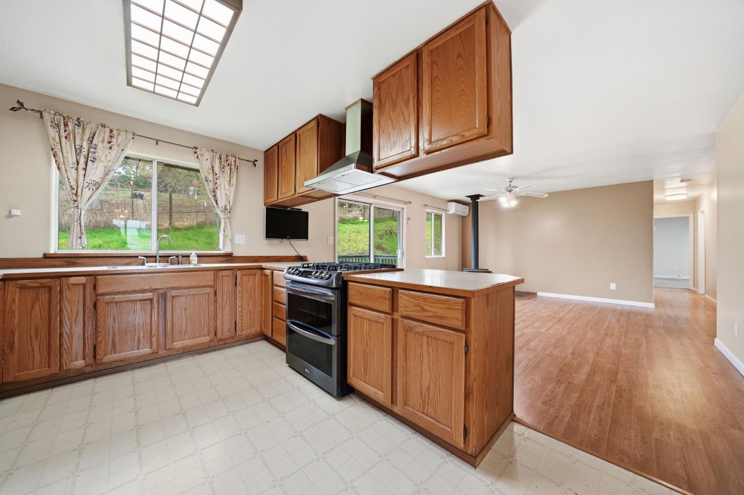 7571 Westhill Road Valley Springs, CA 95252 - Photo 22 of 53