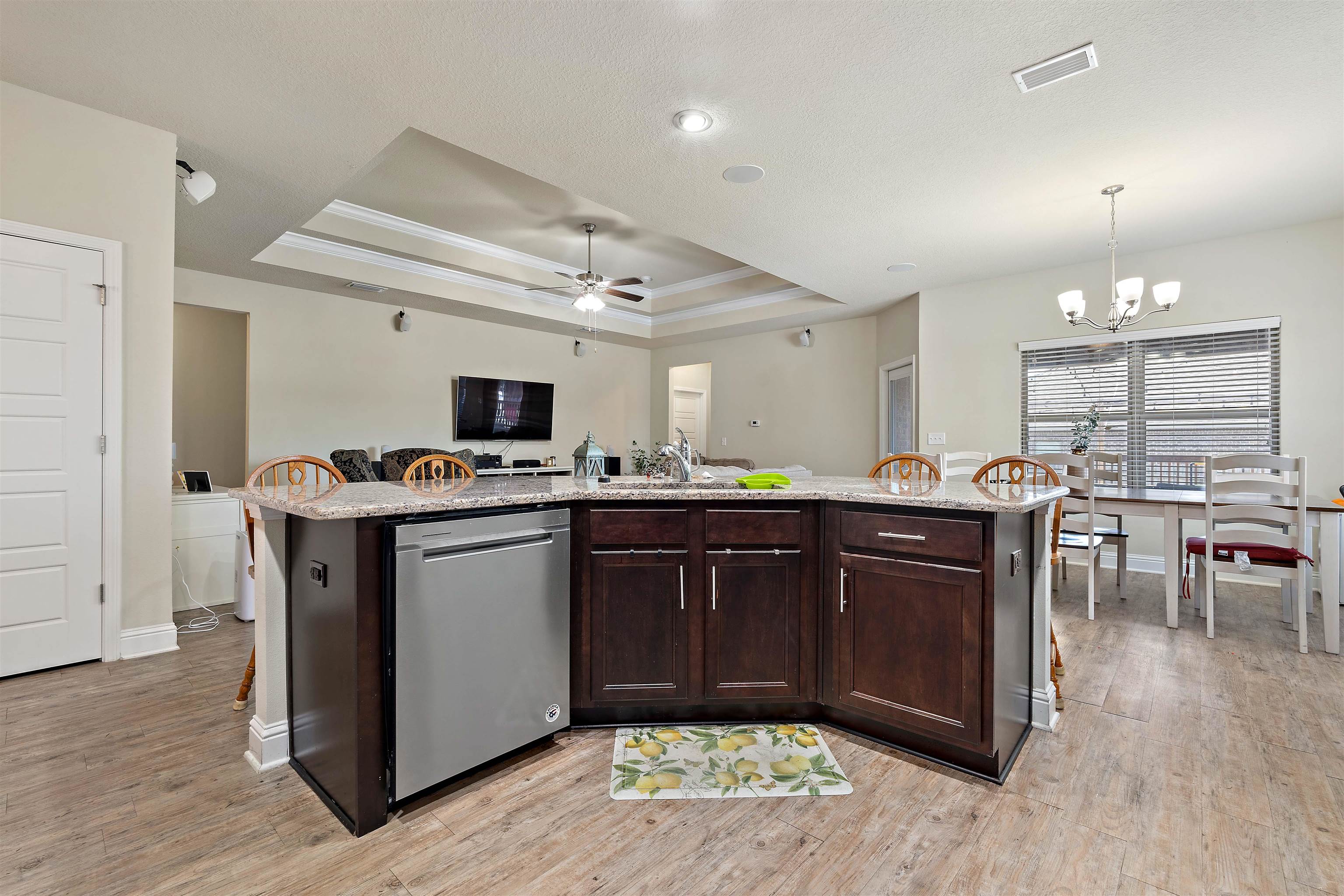 11712 Alameda Court Daphne, AL 36527 - Photo 6 of 27 Kitchen