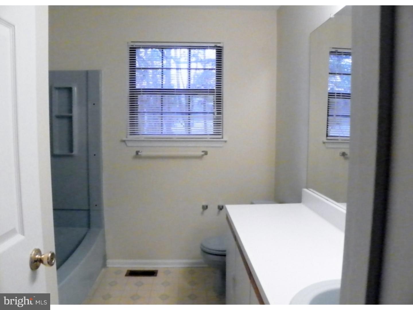 16 Aspen Road Sicklerville, NJ 08081 - Photo 16 of 18 Gallery Image 16