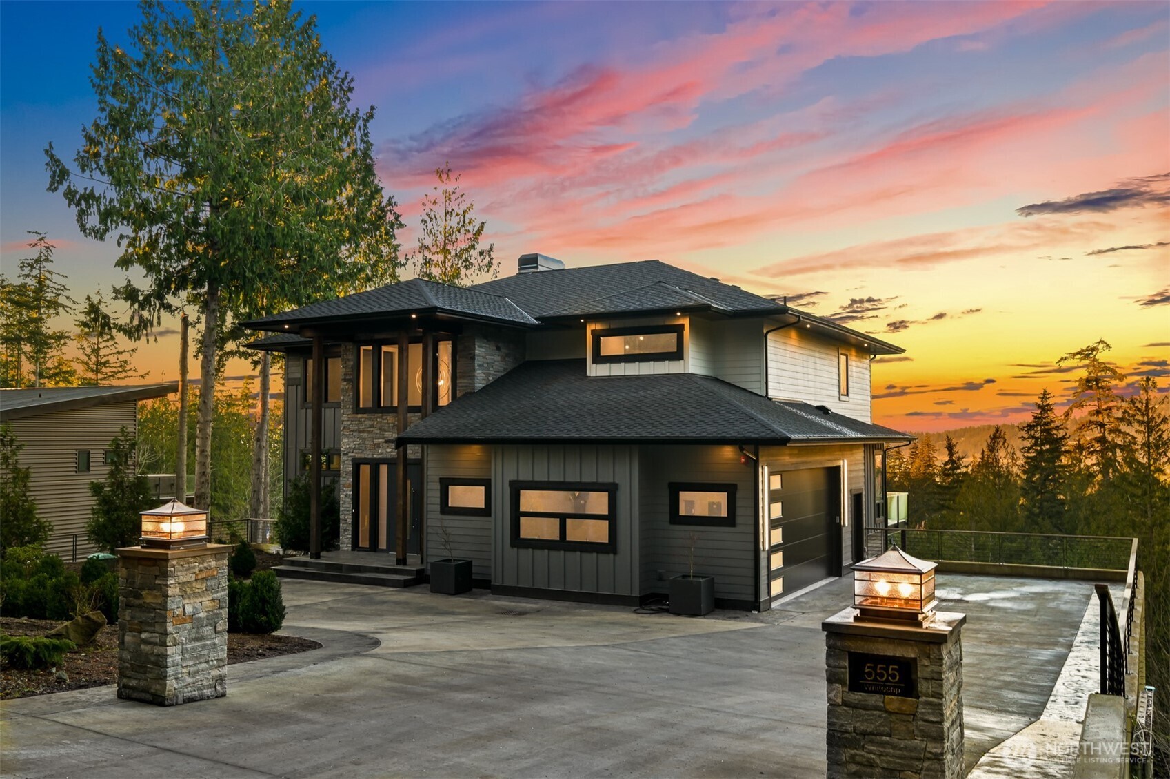 555 Whitecap Road Bellingham, WA 98229 - Photo 1 of 40 a front view of a house