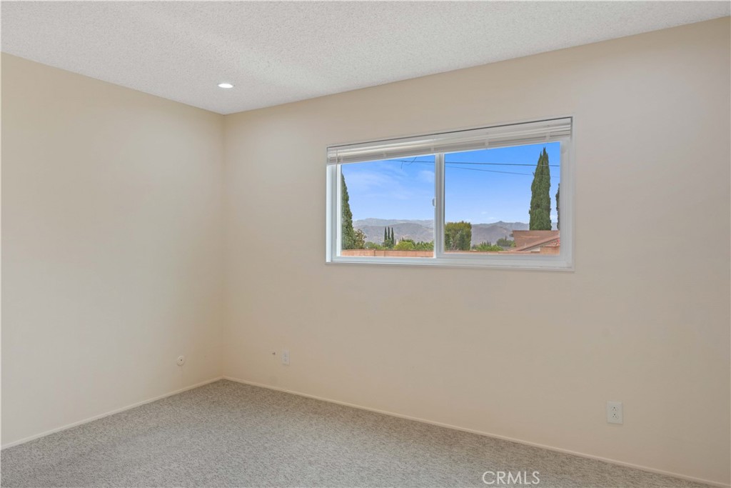 4694 Walnut Avenue Simi Valley, CA 93063 - Photo 27 of 64