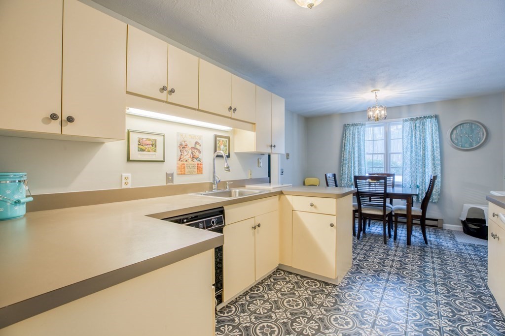 26 Ryan Road, Unit 3 North Brookfield, MA 01535 - Photo 8 of 27