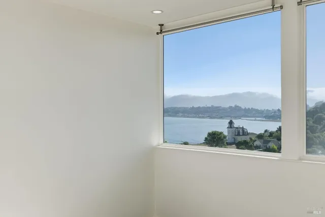 $995,000 | 34 Andrew Drive, Unit 135, Tiburon, CA 94920
