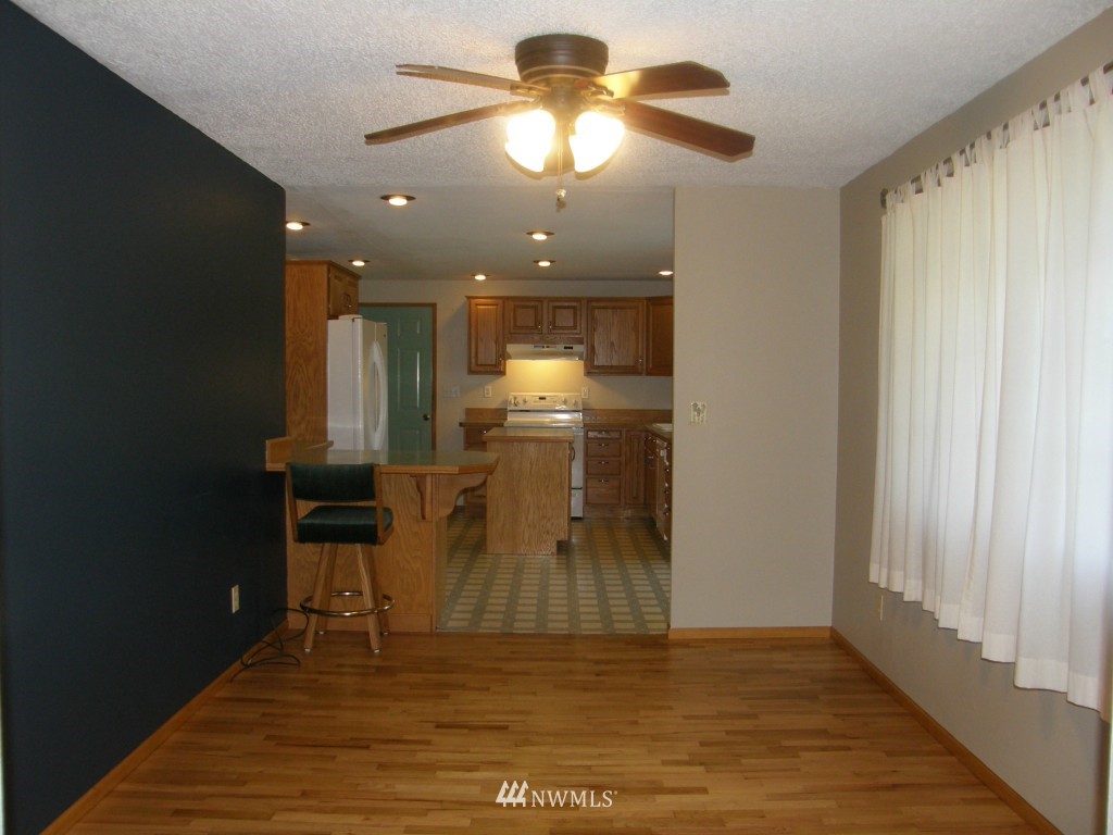 809 Clarke Road Aberdeen, WA 98520 - Photo 6 of 23 Gallery Image 6