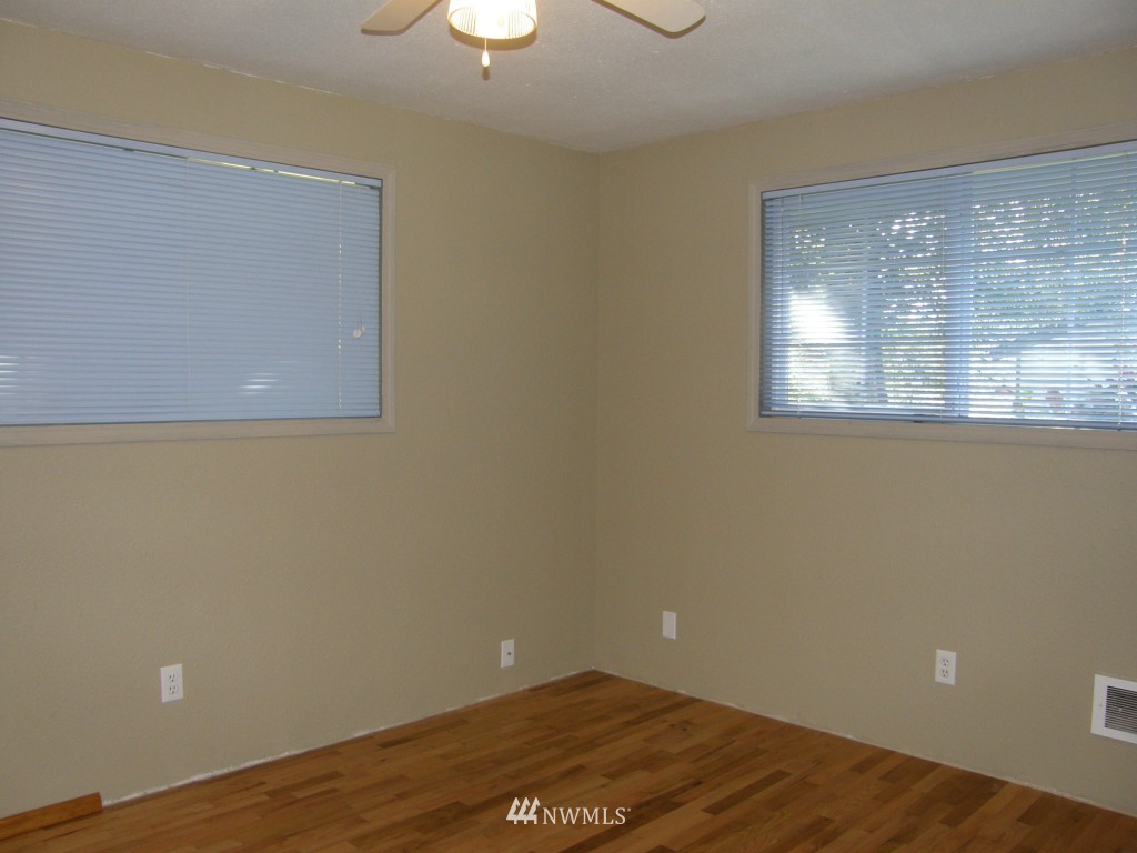 809 Clarke Road Aberdeen, WA 98520 - Photo 9 of 23 Gallery Image 9