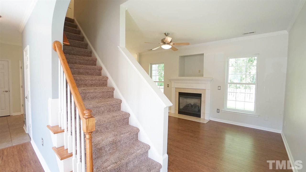 2024 Betry Place Raleigh, NC 27603 - Photo 7 of 30 Gallery Image 7