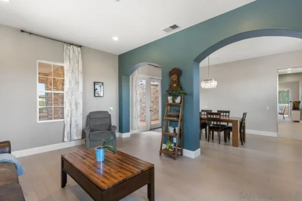 $1,550,000 | 310 Highland Oaks Court, Fallbrook, CA 92028