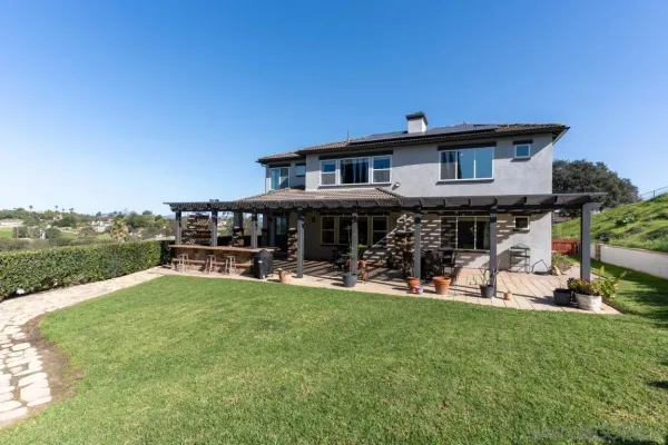 $1,550,000 | 310 Highland Oaks Court, Fallbrook, CA 92028