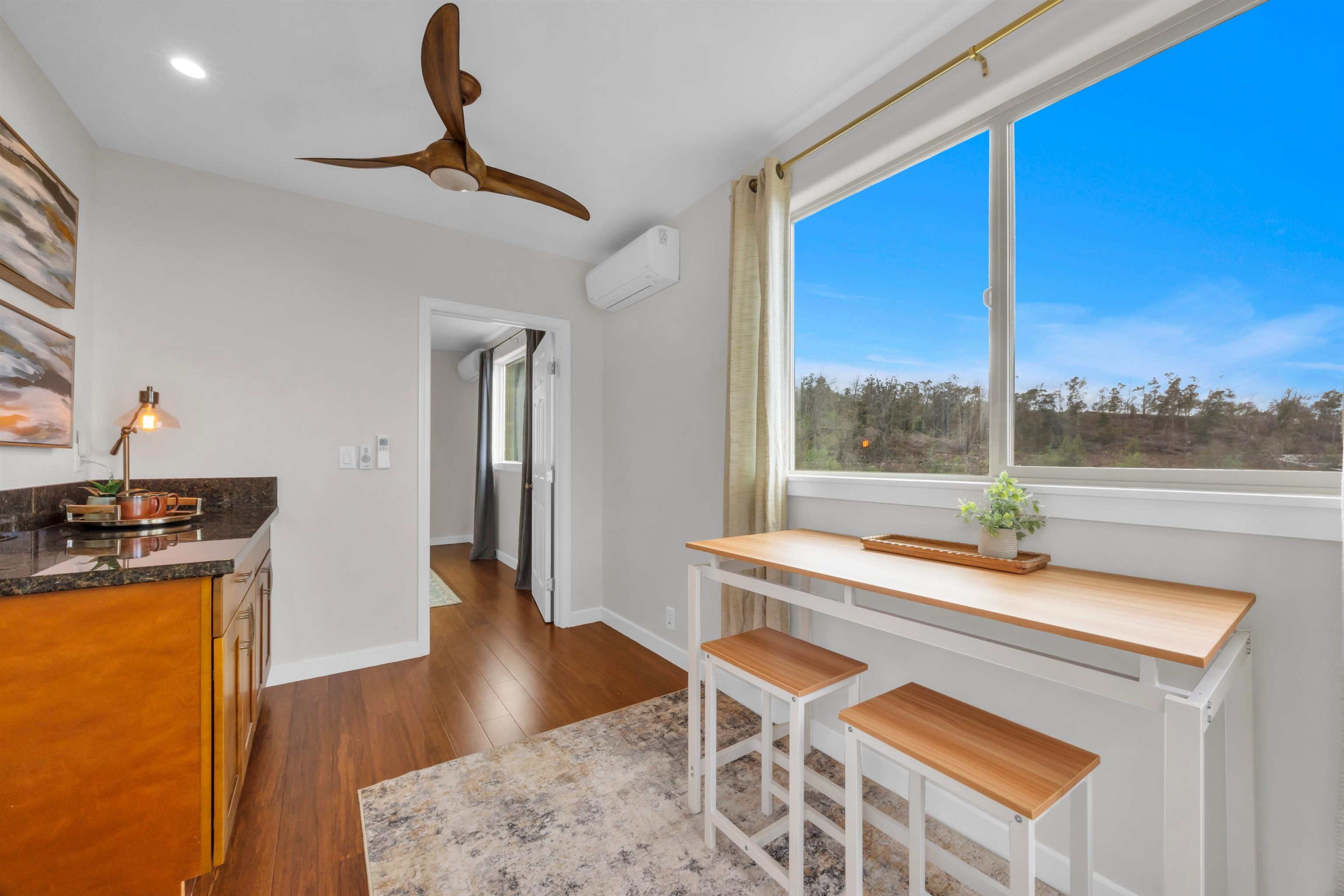 183 Kulamanu Circle Kula, HI 96790 - Photo 35 of 42 a dining room with a table and chairs
