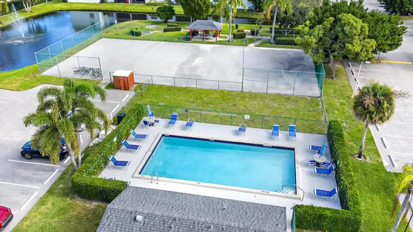 $1,795 | 1271 Southeast Parkview Place, Unit H11, Stuart, FL 34994