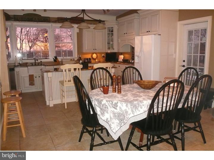 109 State Road Avondale, PA 19311 - Photo 3 of 25 Kitchen