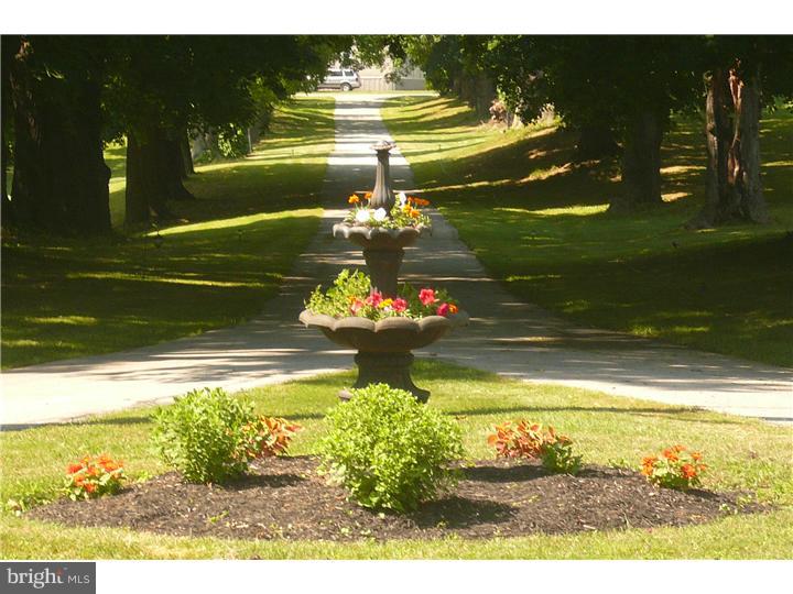 109 State Road Avondale, PA 19311 - Photo 25 of 25 Driveway