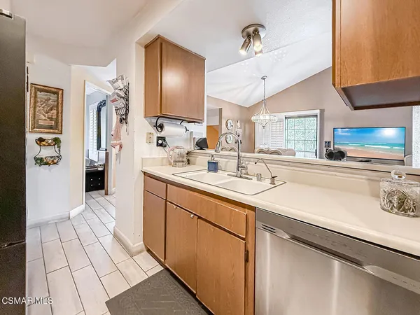 $445,000 | 2312 Archwood Lane, Unit 76, Simi Valley, CA 93063