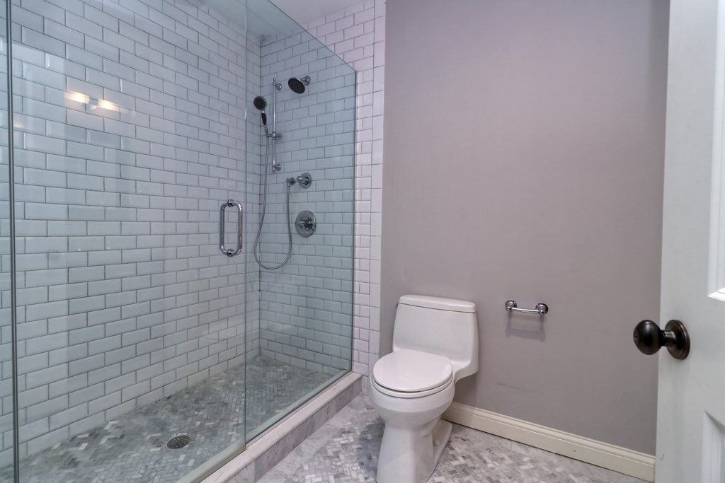 127 Bay State Road, Unit PH Boston, MA 02215 - Photo 23 of 28