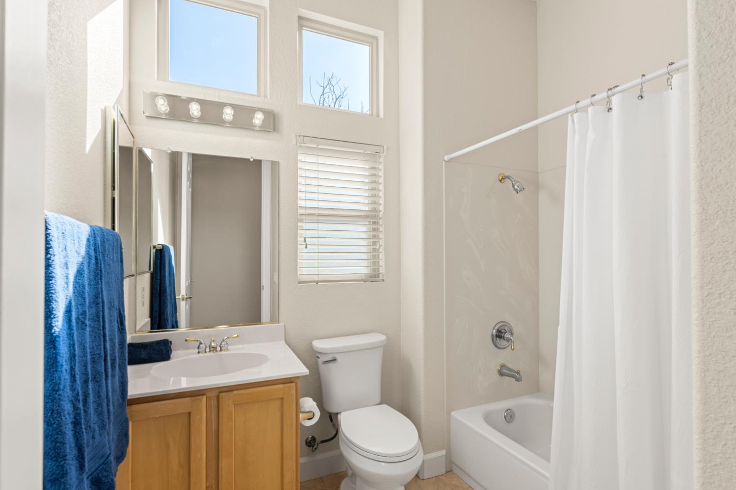 1155 Secret Lake Loop Lincoln, CA 95648 - Photo 17 of 48