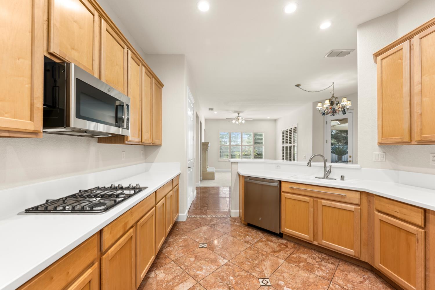 1155 Secret Lake Loop Lincoln, CA 95648 - Photo 29 of 48