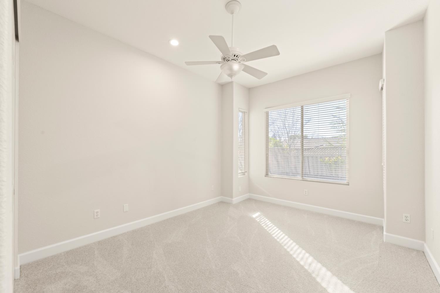 1155 Secret Lake Loop Lincoln, CA 95648 - Photo 31 of 48