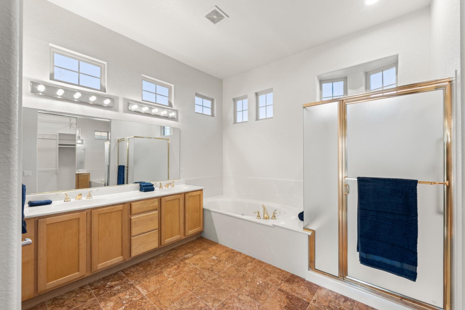 1155 Secret Lake Loop Lincoln, CA 95648 - Photo 34 of 48