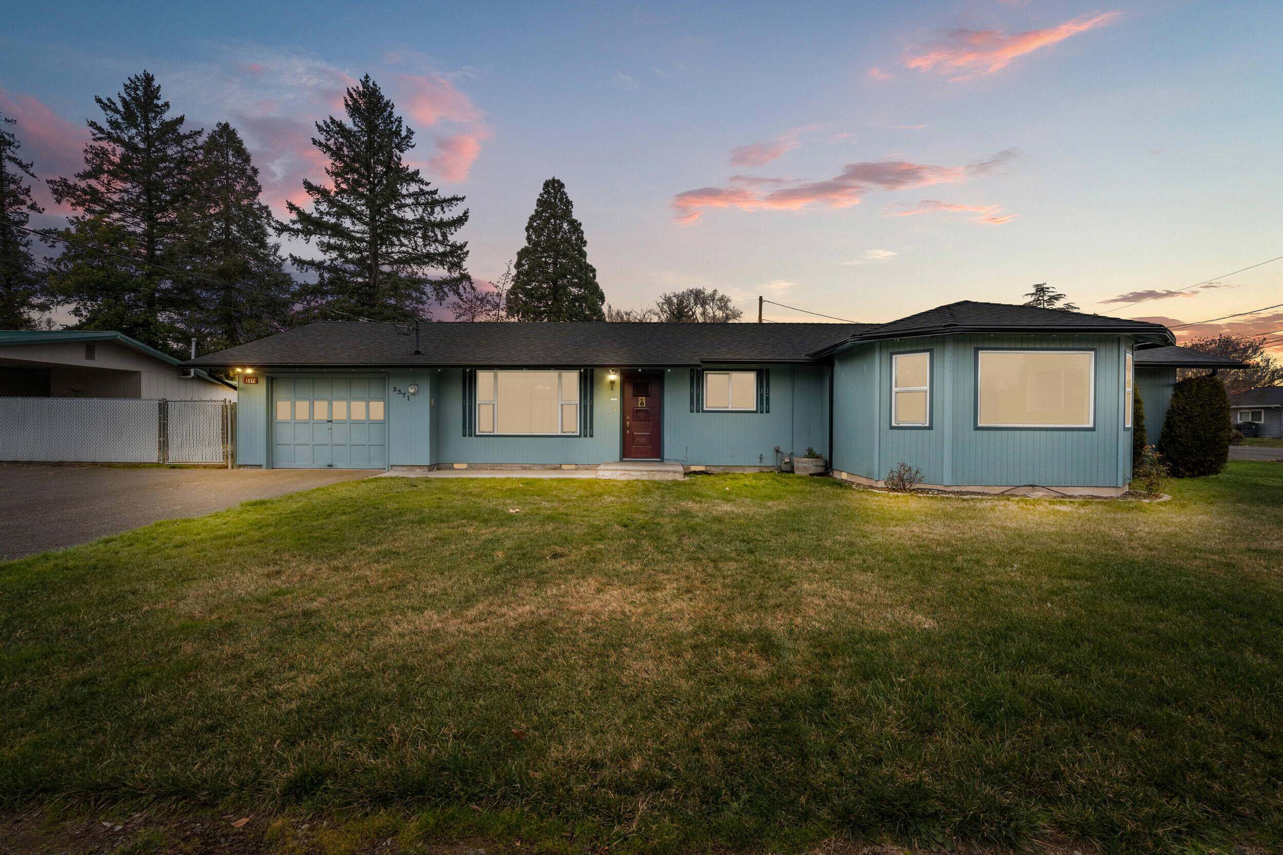 3371 Freeland Road Central Point, OR 97502 - Photo 1 of 38 3371-freeland-rd-dte-01