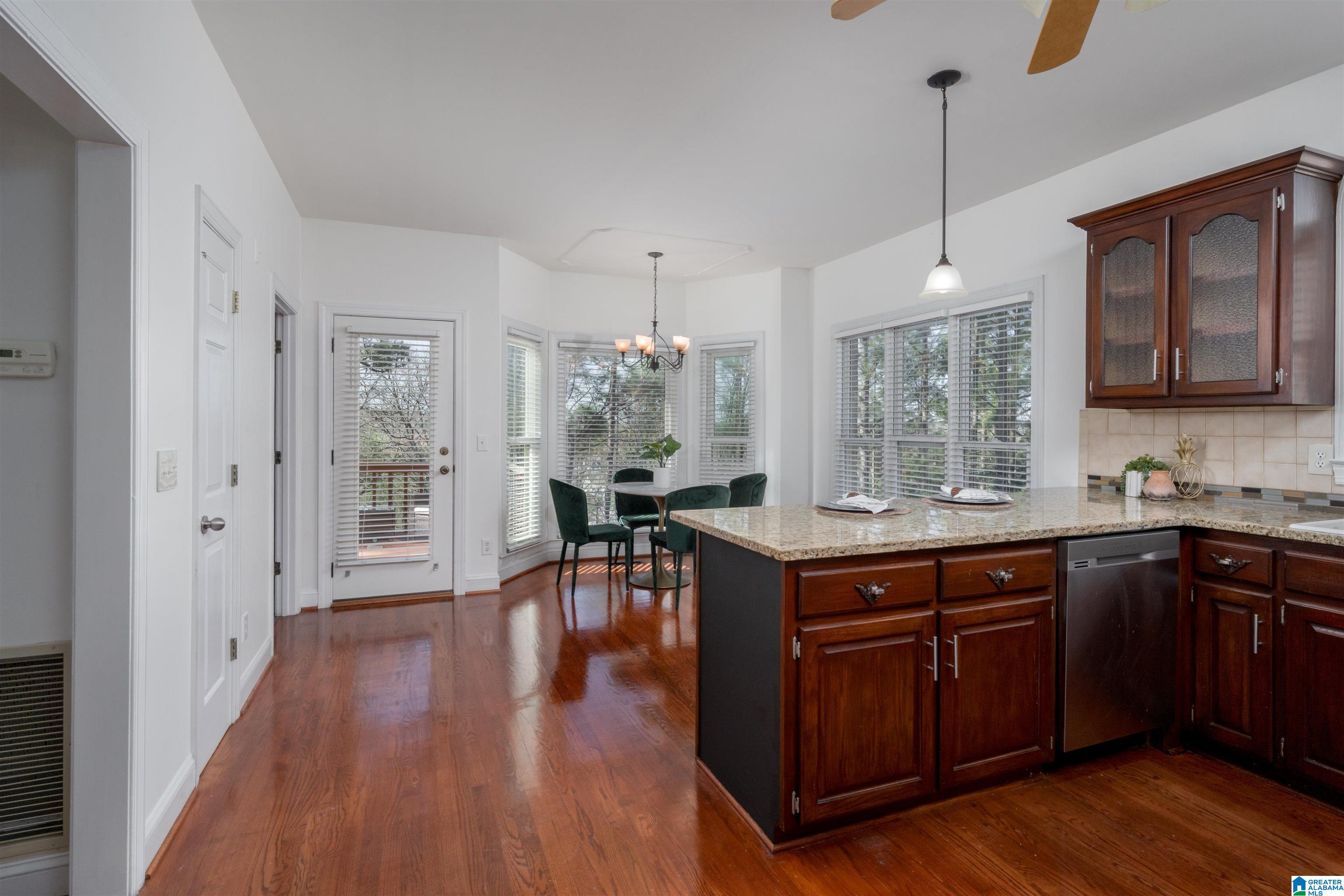 109 Kingsley Circle Alabaster, AL 35007 - Photo 19 of 47