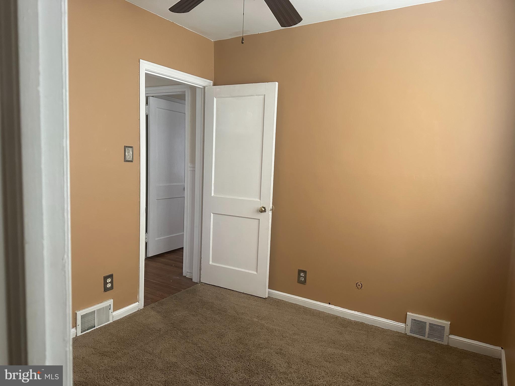 651 West County Line Road Hatboro, PA 19040 - Photo 13 of 26 Bedroom3