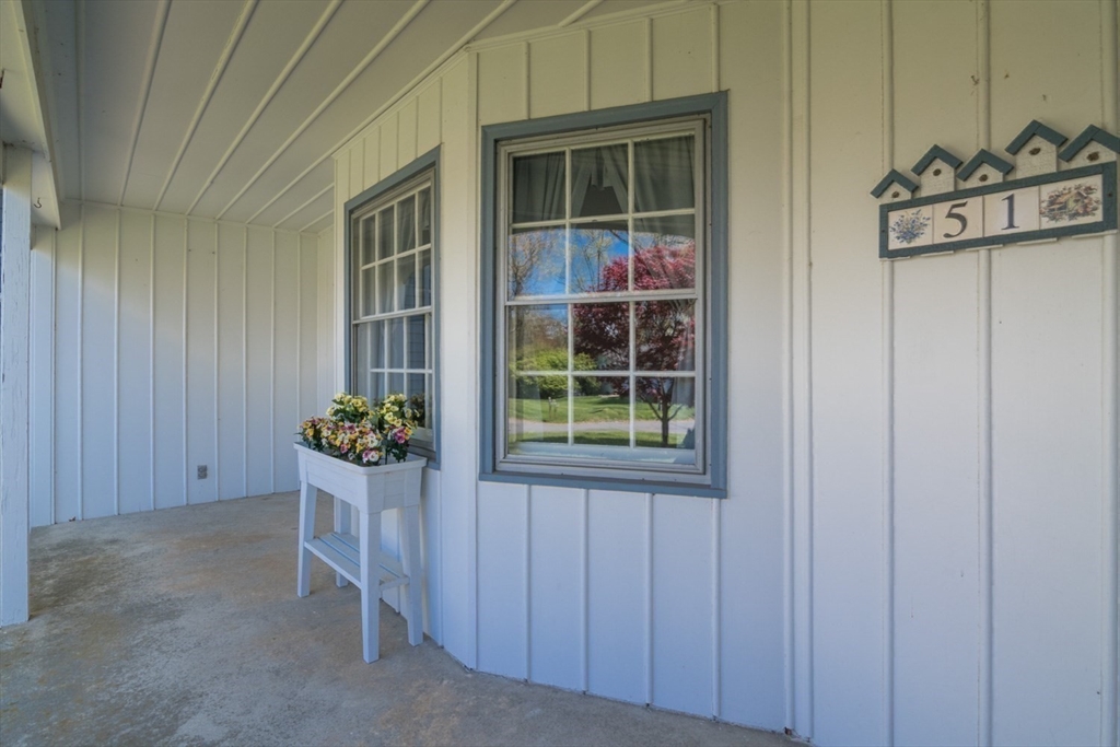 51 Edgewater Road Agawam, MA 01001 - Photo 11 of 40 Gallery Image 11