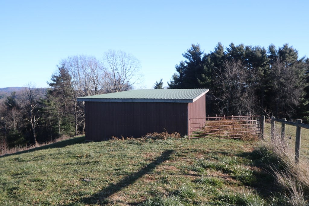 Tbd Northwest Tbd Nw Horse Ridge Road Willis, VA 24380 - Photo 3 of 9 Gallery Image 3