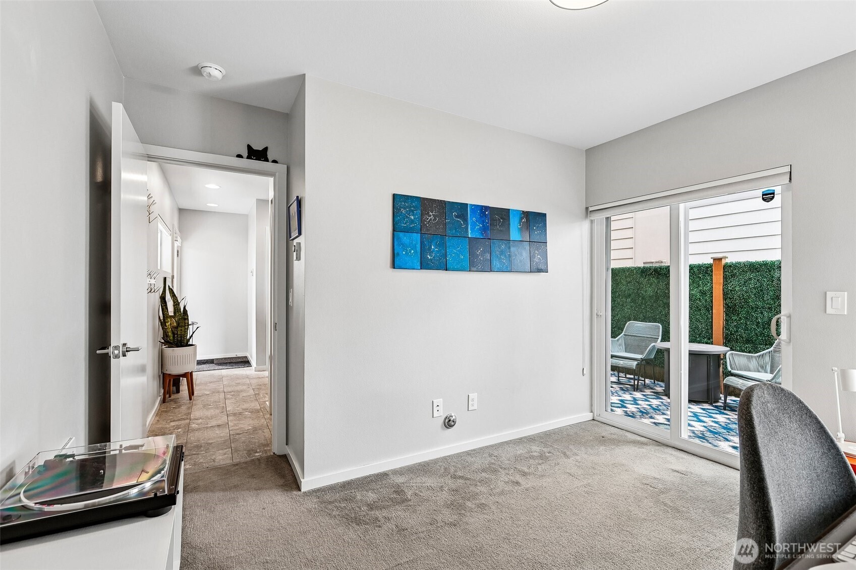 4306 Evanston Avenue North Seattle, WA 98103 - Photo 31 of 38