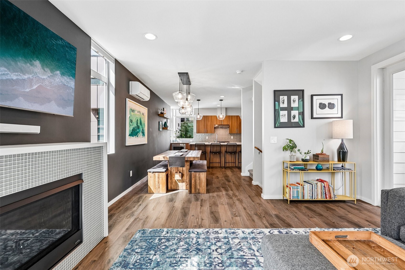 4306 Evanston Avenue North Seattle, WA 98103 - Photo 7 of 38