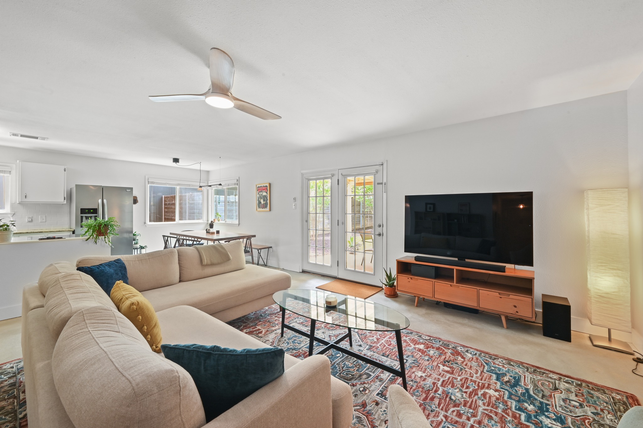 7810 Wakefield Drive Austin, TX 78749 - Photo 7 of 30