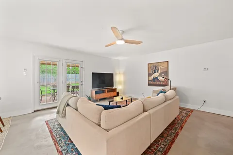 $430,000 | 7810 Wakefield Drive, Austin, TX 78749