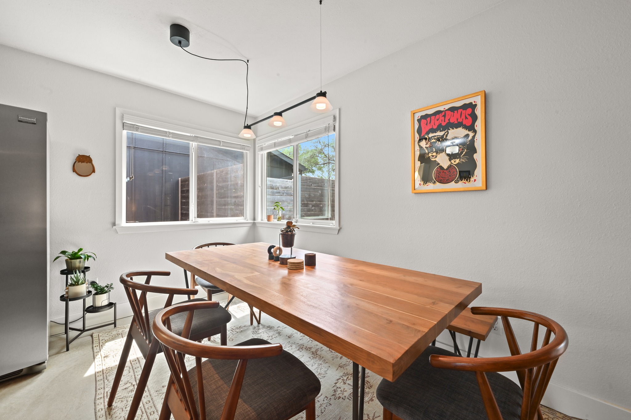 7810 Wakefield Drive Austin, TX 78749 - Photo 9 of 30