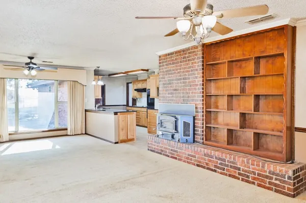 a view of a storage & utility room