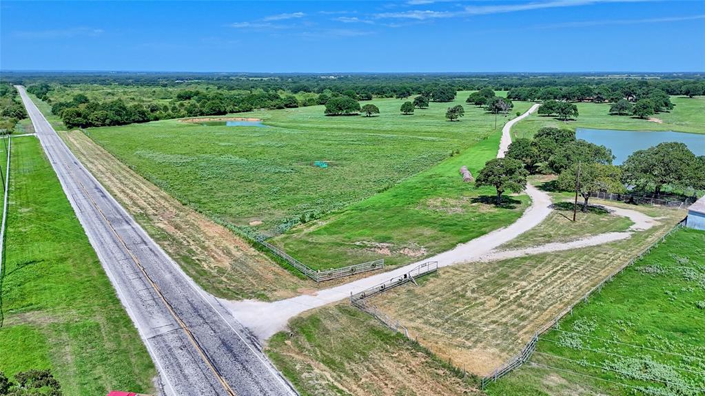 8752 Fm 1749 Sunset, TX 76270 - Photo 40 of 40 a view of a yard with a garden