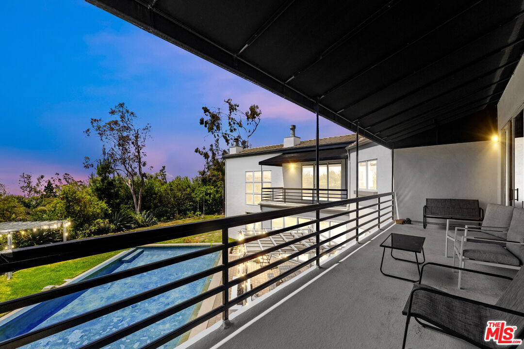 23400 West Moon Shadows Drive Malibu, CA 90265 - Photo 20 of 31 a view of a porch