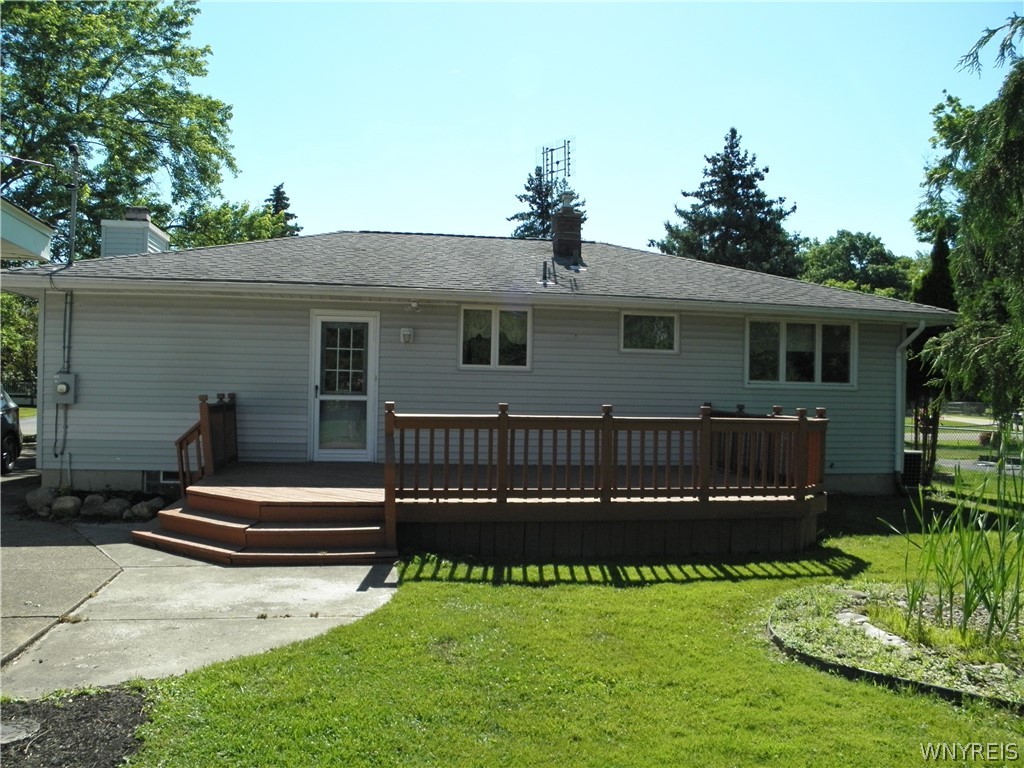 128 Minden Drive Orchard Park, NY 14127 - Photo 20 of 20 EXTERIOR BACK