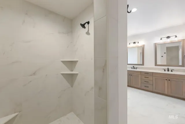 $749,880 | 2201 East Blakehurst Street, Kuna, ID 83634