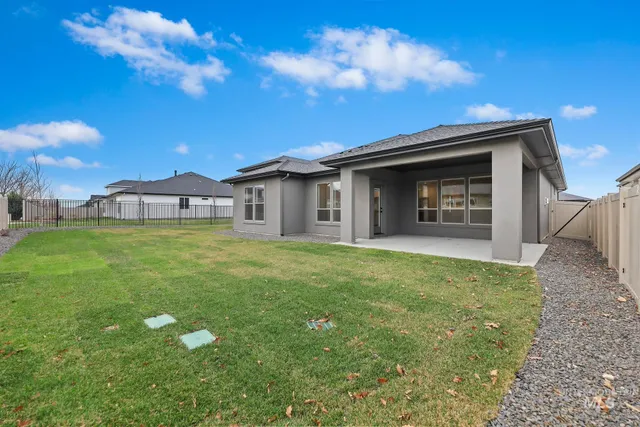 $749,880 | 2201 East Blakehurst Street, Kuna, ID 83634