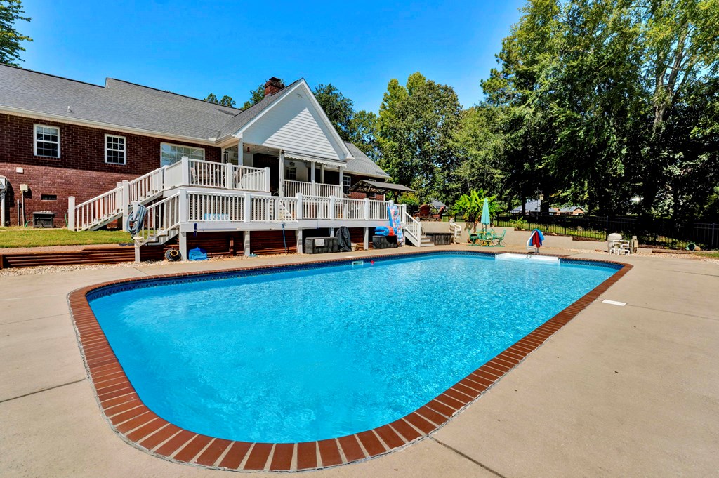 311 Watersedge Road Greenwood, SC 29649 - Photo 55 of 69