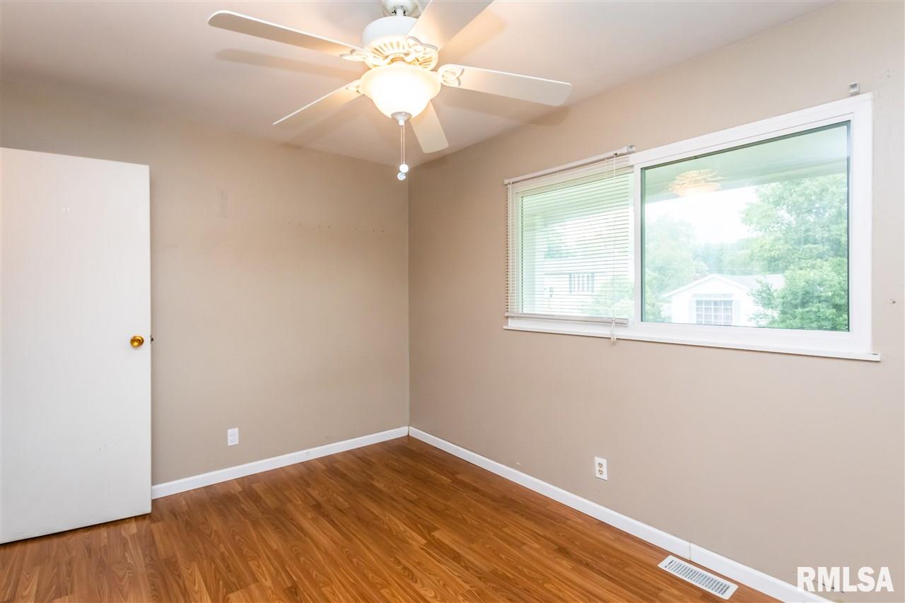 116 Douglas Road Marquette Heights, IL 61554 - Photo 11 of 31 Gallery Image 11