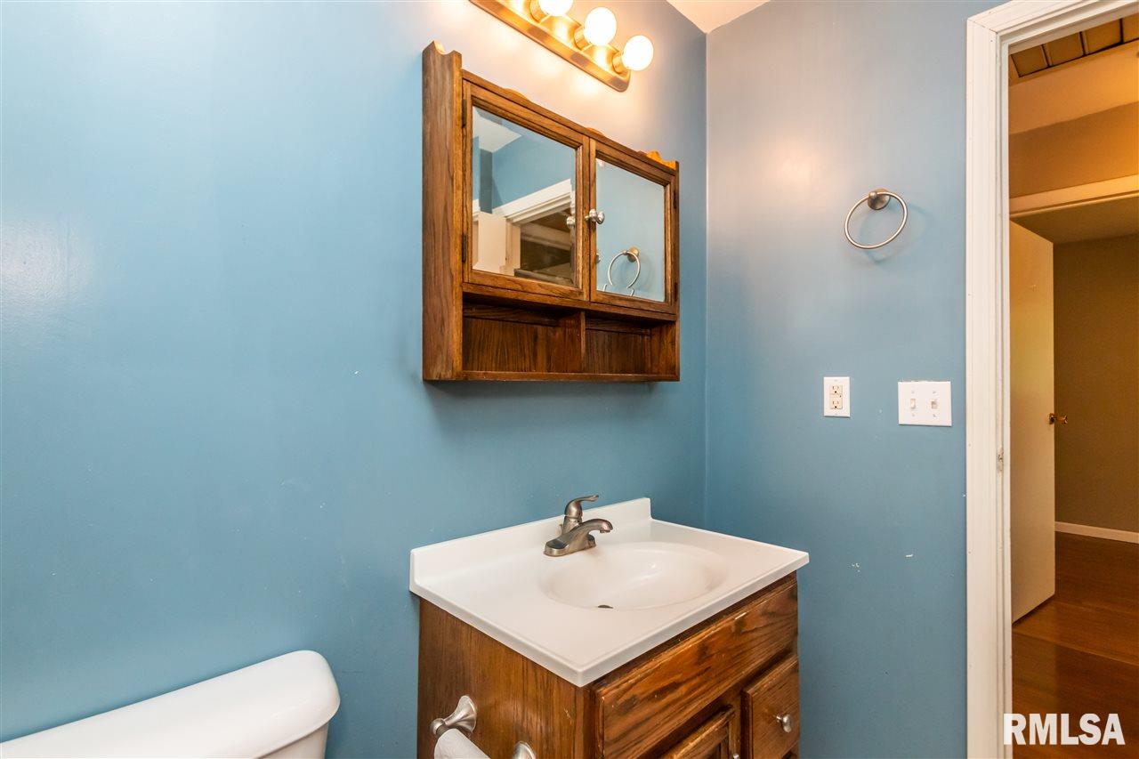 116 Douglas Road Marquette Heights, IL 61554 - Photo 14 of 31 Gallery Image 14