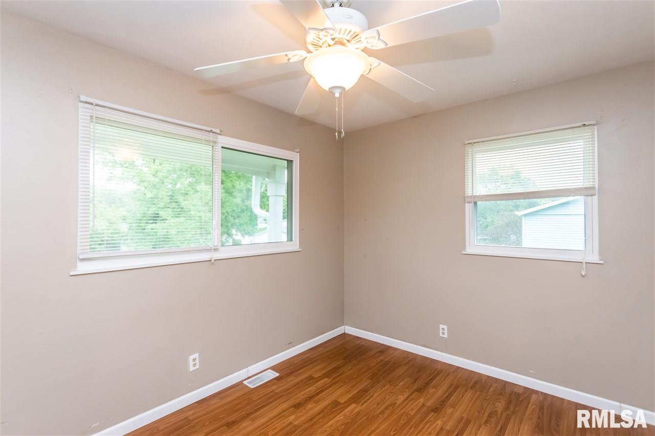 116 Douglas Road Marquette Heights, IL 61554 - Photo 10 of 31 Gallery Image 10