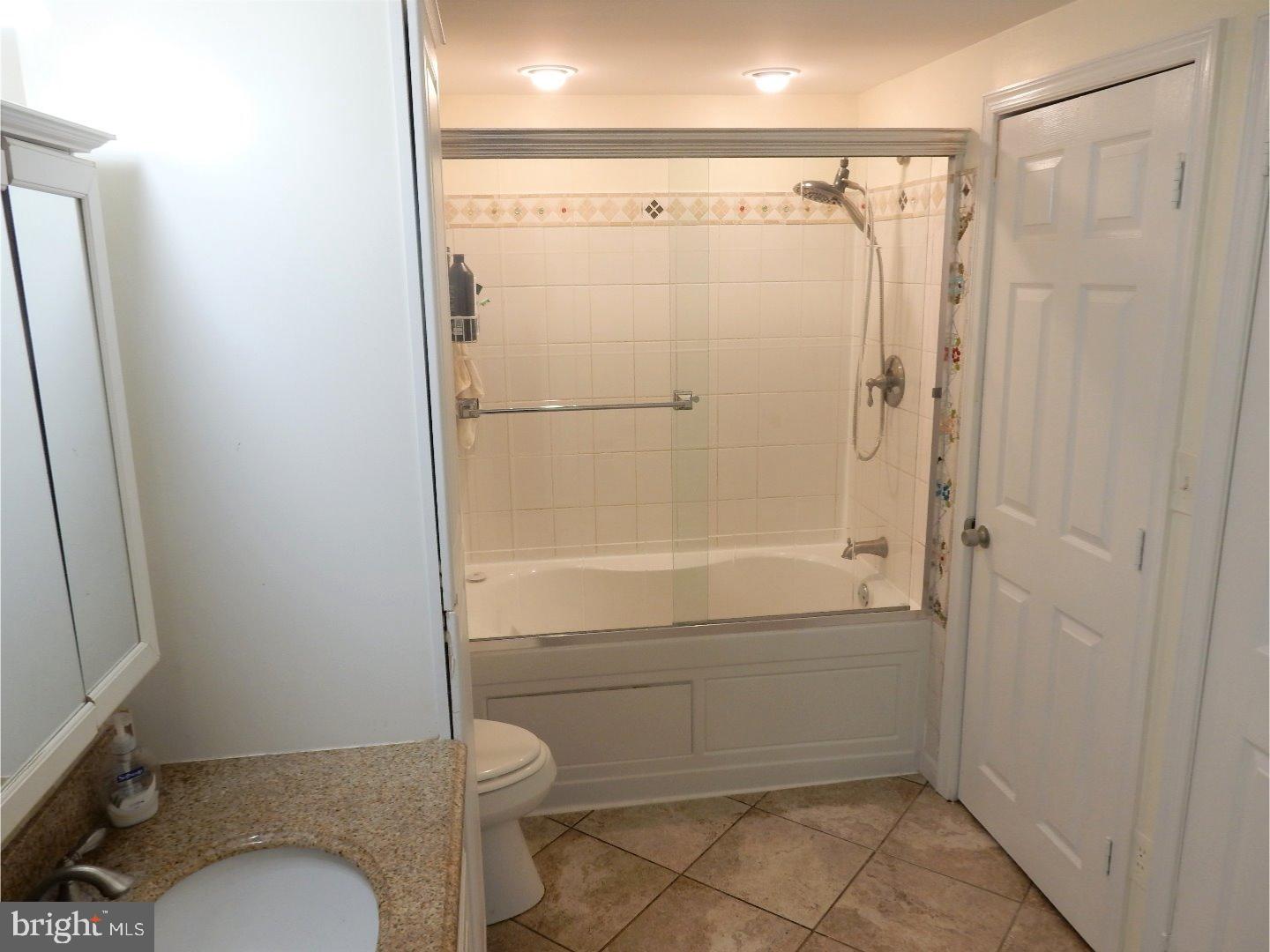 214 Holly Street Delanco, NJ 08075 - Photo 14 of 24 Bathroom