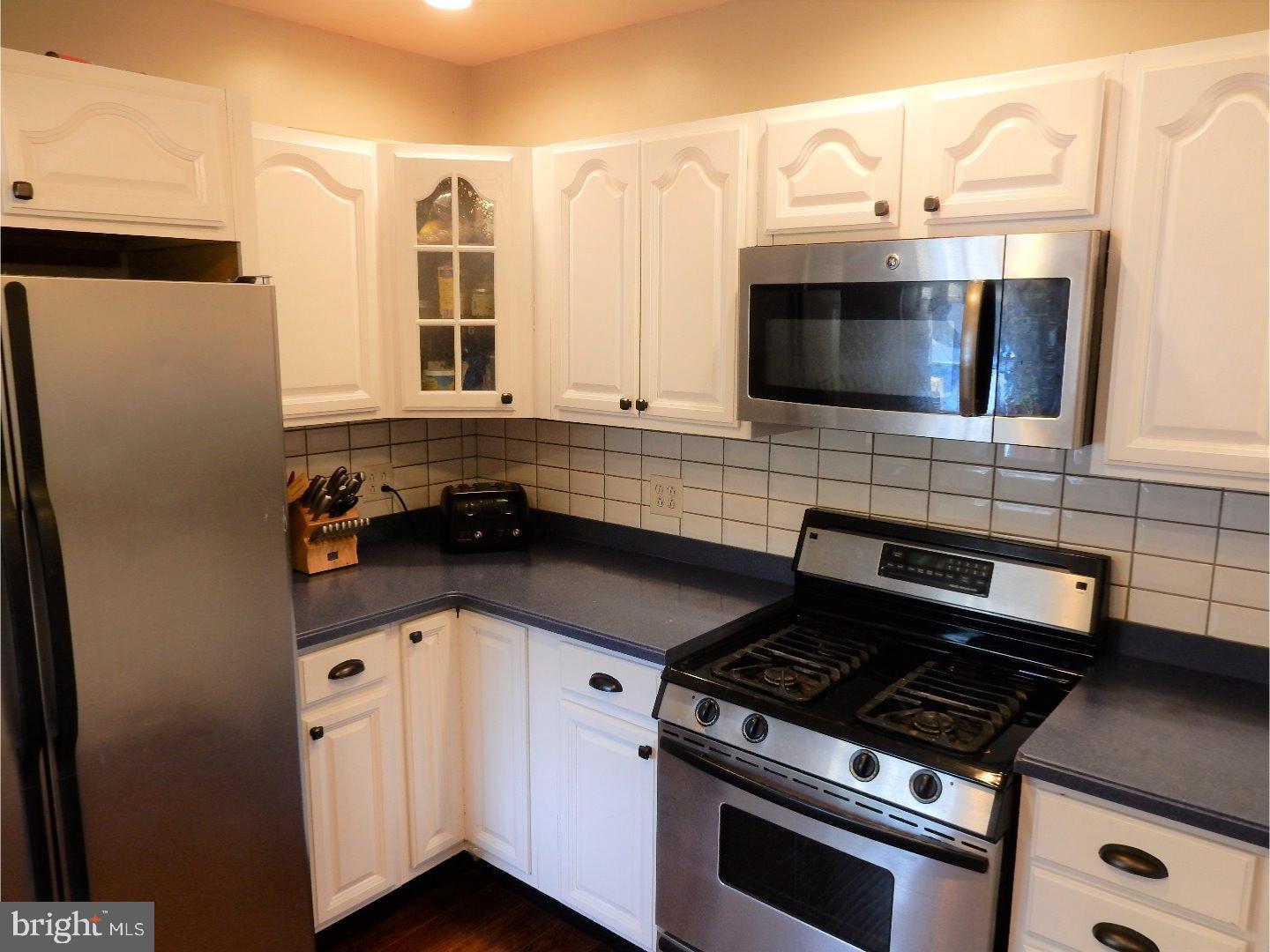 214 Holly Street Delanco, NJ 08075 - Photo 8 of 24 Kitchen