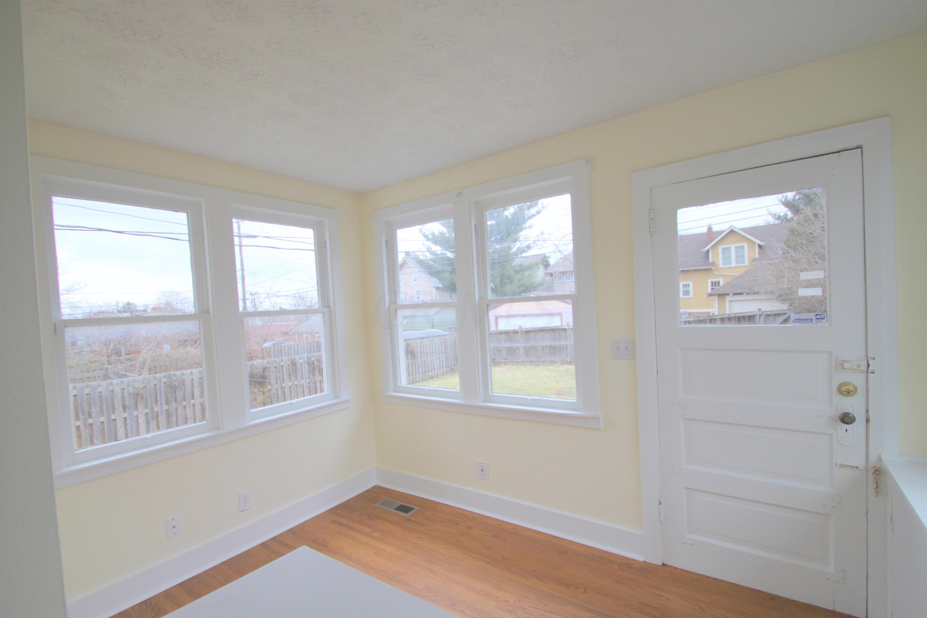 30 Crestview Road Columbus, OH 43202 - Photo 6 of 18