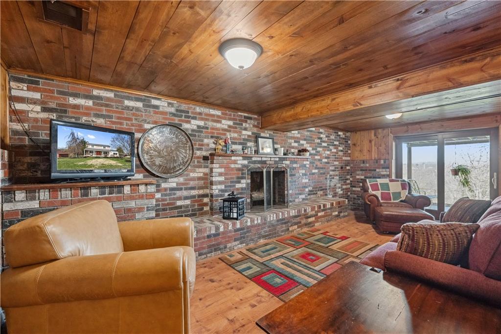 220 County Line Road Bridgeville, PA 15017 - Photo 34 of 50 Game Room / Family Room