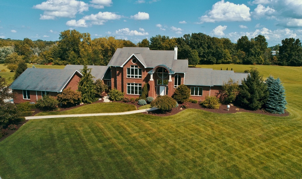 15120 Pulver Road Fort Wayne, IN 46845 - Photo 1 of 35