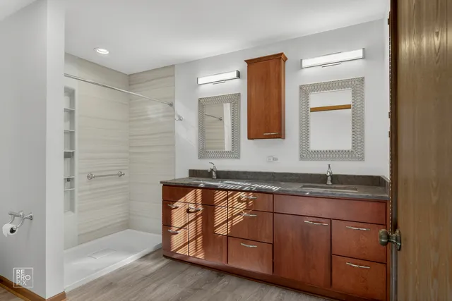 $350,000 | 1884 Hastings Avenue, Downers Grove, IL 60516